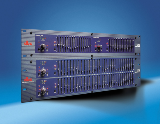 1215 - Egaliseur stéréo 2 x 15 bandes - série 12