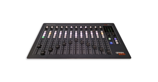 Console num. Oxygen 2000, 12 faders AxelTech