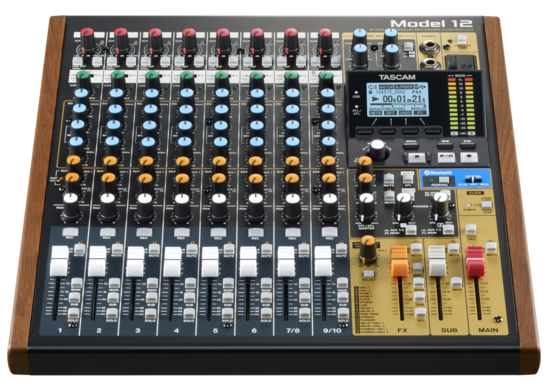 Console mixage 12 voies avec enregistreur multipiste Tascam