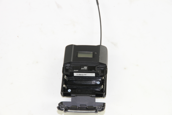 NS EMETTEUR POCKET DMS700 AKG