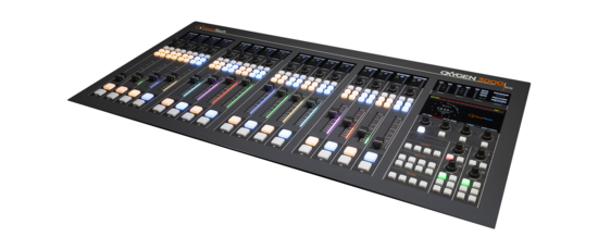 Console num. Oxygen 3000+, 16 Faders, 1 carte AIO, AxelTech