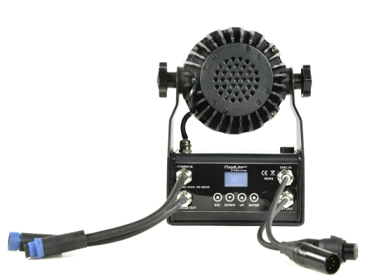 FLOODLITE 650 - BLINDER 1 COB 120W CONNECTEUR SECTEUR + DMX INCLUS