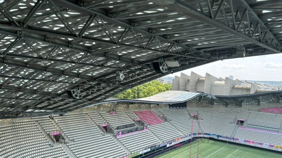 Quand technologie et rugby s’unissent : visite exclusive au Stade Jean-Bouin avec Harman