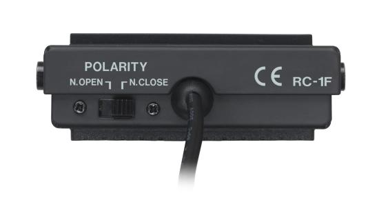 Télécommande à pied pour Studio 24, DP 008 et TA-1VP.