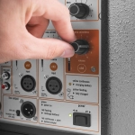  Enceinte portable active sur batterie -  60W - Mixeur 4 canaux-RAL