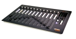 Console num. Oxygen 2000, 12 faders AxelTech
